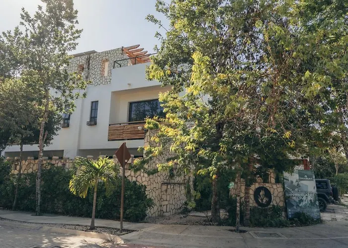 The Lund Villa